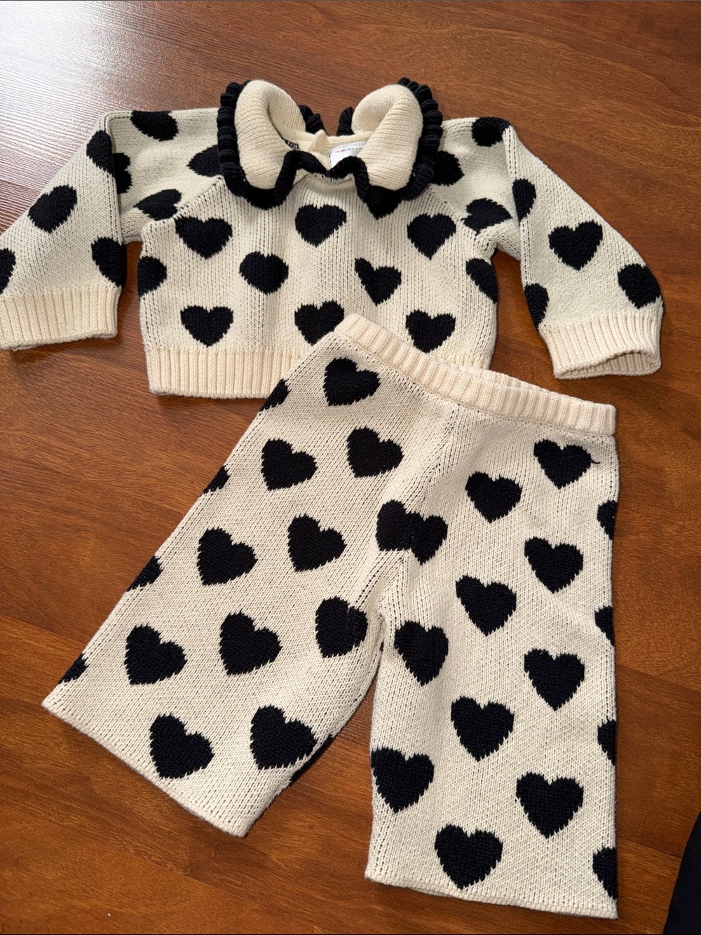 Hanna Andersson Cream Sweater Set with Black Hearts